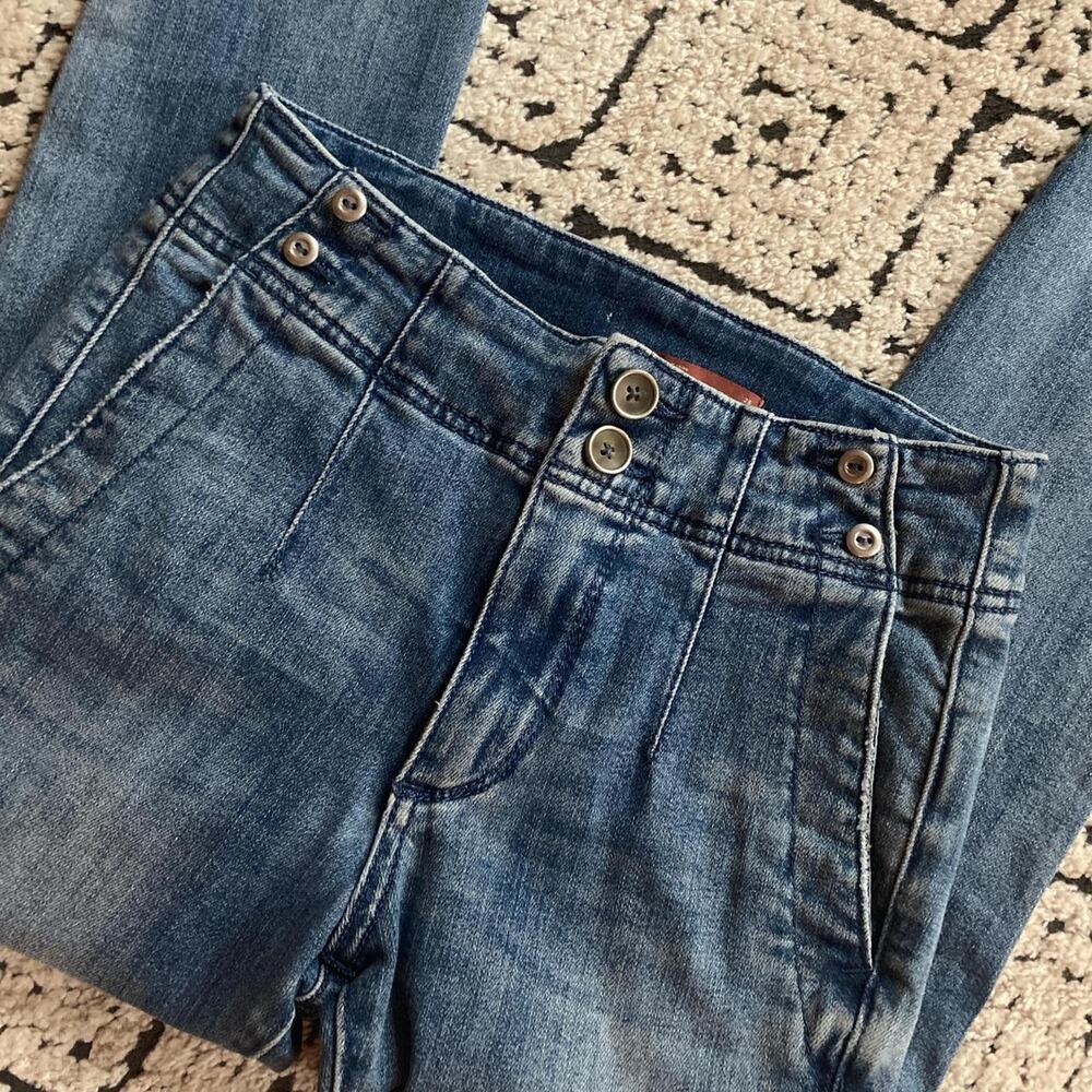 Unique pilcro blue dark